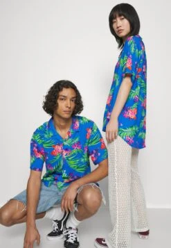 YOURTURN UnisexCamiciaBlue Donna Camicie E Bluse YO12100LF-K11 -Negozio Online Yourturn Italia 028fbc2b9dd4470f97caded719d2c55d