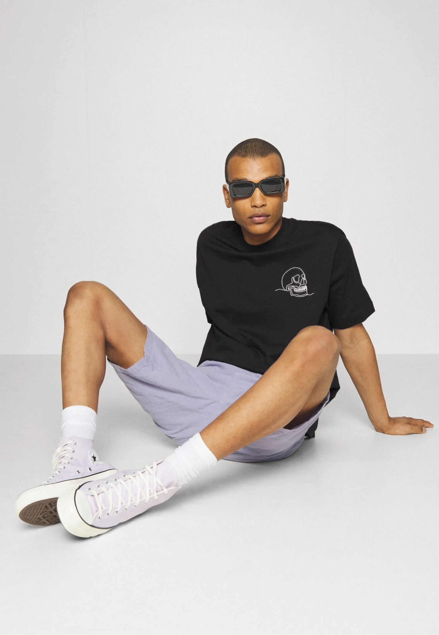 YOURTURN Tee UnisexT-Shirt Con StampaBlack Uomo T-shirt E Polo YO12100ZV-Q11 6 YOURTURN Tee UnisexT-Shirt Con StampaBlack Uomo T-shirt E Polo YO12100ZV-Q11 - immagine 4