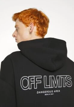 YOURTURN Felpa Con CappuccioBlack Donna Felpe YO12100W6-Q11 -Negozio Online Yourturn Italia 184dba30474c48229b2951a3c988560a