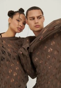 YOURTURN UnisexMaglioneOlive Donna Maglieria YO121012K-N11 -Negozio Online Yourturn Italia 19d1905339b548818e9c635f901b07b1