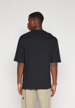 YOURTURN Care Bear Graphic Tee UnisexT-Shirt Con StampaBlack Donna T-shirt E Top YO12100YO-Q11 -Negozio Online Yourturn Italia 1ead09b425bd423f8b68385eeb9004bc