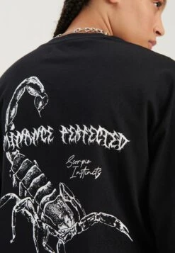 YOURTURN UnisexT-Shirt Con StampaBlack Donna T-shirt E Top YO121015R-Q11 -Negozio Online Yourturn Italia 24142672320b4a2b897e00ee3e989959