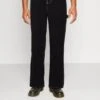 YOURTURN Carpenter Wide Leg UnisexJeans BaggyBlack Uomo Jeans YO12100SO-Q11 -Negozio Online Yourturn Italia 26845a26930347b490b9b93b8683eb41