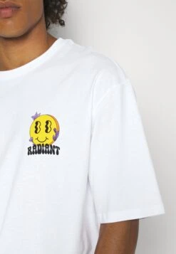 YOURTURN UnisexT-Shirt Con StampaWhite Donna T-shirt E Top YO1210119-A11 -Negozio Online Yourturn Italia 325e9b6633ff40ccba6f6a064f2780f9