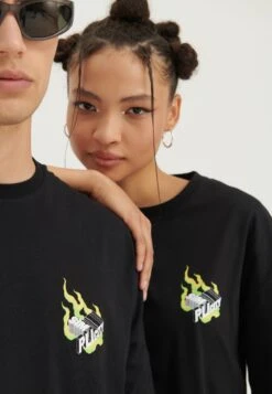 YOURTURN UnisexT-Shirt Con StampaBlack Uomo T-shirt E Polo YO1210106-Q11 -Negozio Online Yourturn Italia 343e987488da4e86a3962417519f44e6