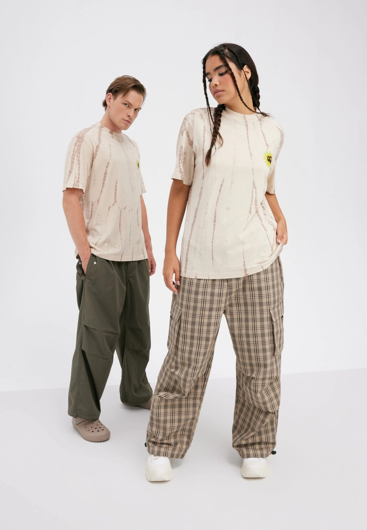 YOURTURN UnisexT-Shirt Con StampaBeige Donna T-shirt E Top YO122O0SV-B11 4 YOURTURN UnisexT-Shirt Con StampaBeige Donna T-shirt E Top YO122O0SV-B11 - immagine 2