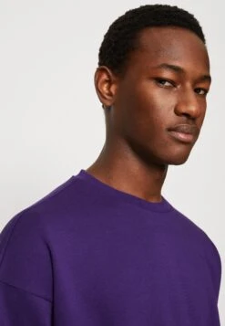 YOURTURN Unisex - Felpa - Purple 11 YOURTURN Unisex - Felpa - Purple -Negozio Online Yourturn Italia 422dece4f4c7482f84f3073fde8c2921