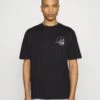 YOURTURN Tee UnisexT-Shirt Con StampaBlack Uomo T-shirt E Polo YO12100ZV-Q11 -Negozio Online Yourturn Italia 424073fc0ea84e8bb0de7ad17a8fded5
