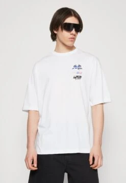 YOURTURN UnisexT-Shirt Con StampaWhite Uomo T-shirt E Polo YO121010P-A11 -Negozio Online Yourturn Italia 4554344d9f9144e7a9c222d685580a04