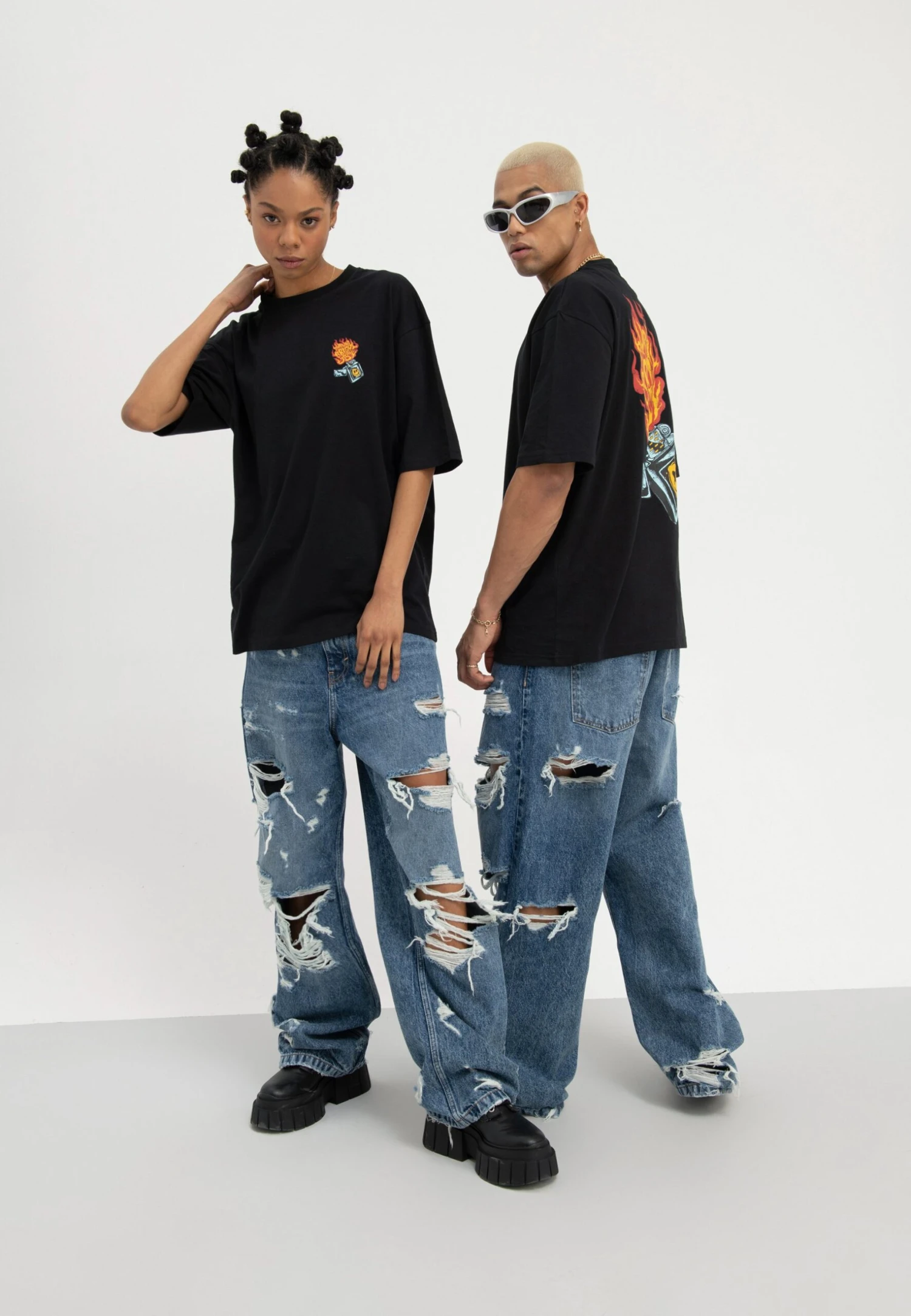 YOURTURN UnisexJeans BaggyLight Blue Denim Donna Jeans YO121010Y-K11 4 YOURTURN UnisexJeans BaggyLight Blue Denim Donna Jeans YO121010Y-K11 - immagine 2