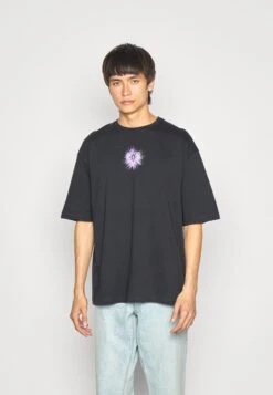 YOURTURN UnisexT-Shirt Con StampaBlack Donna T-shirt E Top YO12100UC-Q11 -Negozio Online Yourturn Italia 678b27720533451280b7d2e9f98d9dfa