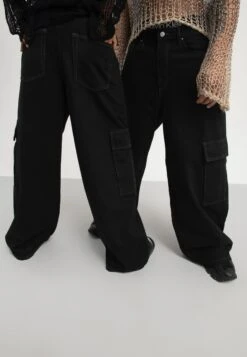 YOURTURN UnisexJeans BaggyBlack Denim Donna Jeans YO121010V-Q11 -Negozio Online Yourturn Italia 6bf9730e77474f359b5197f7d3535ca8