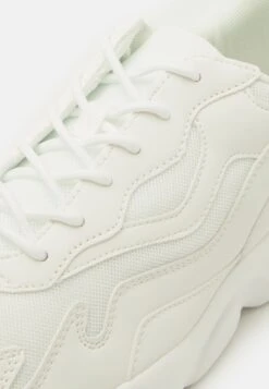 YOURTURN UnisexSneakers BasseWhite Uomo Sneaker YO115O00X-A11 -Negozio Online Yourturn Italia 6e434ab1dbb742b4a57fcdd6db468256