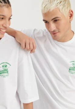 YOURTURN UnisexT-Shirt Con StampaWhite Uomo T-shirt E Polo YO121015Q-A11 14 YOURTURN UnisexT-Shirt Con StampaWhite Uomo T-shirt E Polo YO121015Q-A11 -Negozio Online Yourturn Italia 7a341f980f28492482ec1cccc1635590