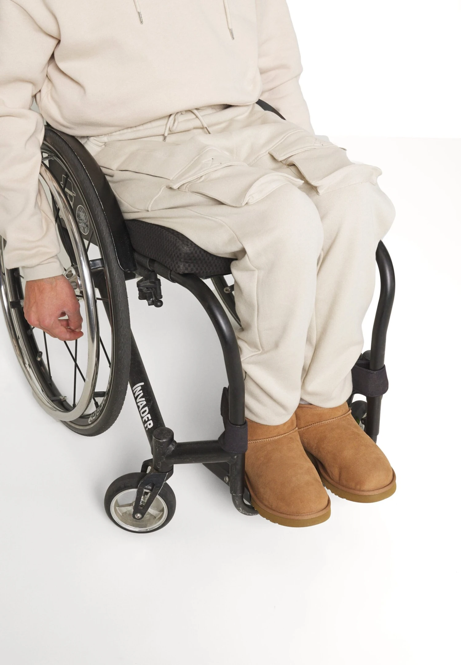 YOURTURN Pantaloni SportiviBeige Uomo Pantaloni YO122E03P-B11 5 YOURTURN Pantaloni SportiviBeige Uomo Pantaloni YO122E03P-B11 - immagine 3