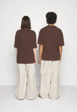 YOURTURN UnisexPantaloni CargoWhite Donna Pantaloni YO12100Y7-A11 -Negozio Online Yourturn Italia 7c134202bf934dad81d73ae035635b6d