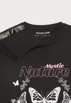 YOURTURN UnisexT-Shirt Con StampaBlack Uomo T-shirt E Polo YO12100OT-Q11 -Negozio Online Yourturn Italia 7e3030514bbe413696f1cf53430c080e