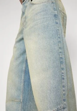 YOURTURN Extreme Baggy Fit UnisexJeans BaggyDark Blue Denim Donna Jeans YO121014J-K11 -Negozio Online Yourturn Italia 81e680f924cb4a19a7594d83f2f89f5b