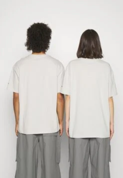 YOURTURN UnisexT-Shirt Con StampaLight Grey Donna T-shirt E Top YO12100ZH-C11 -Negozio Online Yourturn Italia 88bcb009c8ba4fa0b3604c3866bbdecc