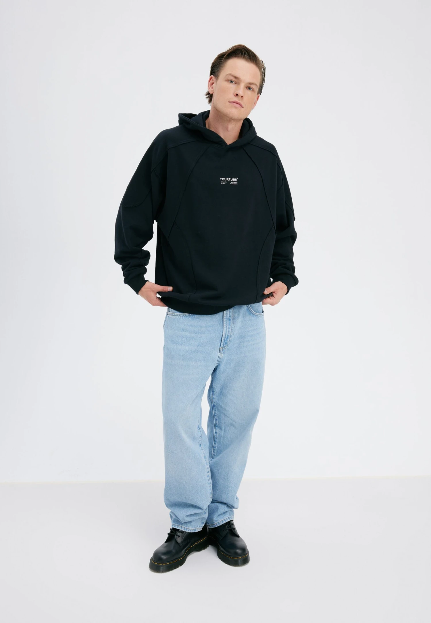 YOURTURN UnisexFelpaBlack Uomo Maglieria E Felpe YO1210141-Q11 4 YOURTURN UnisexFelpaBlack Uomo Maglieria E Felpe YO1210141-Q11 - immagine 2