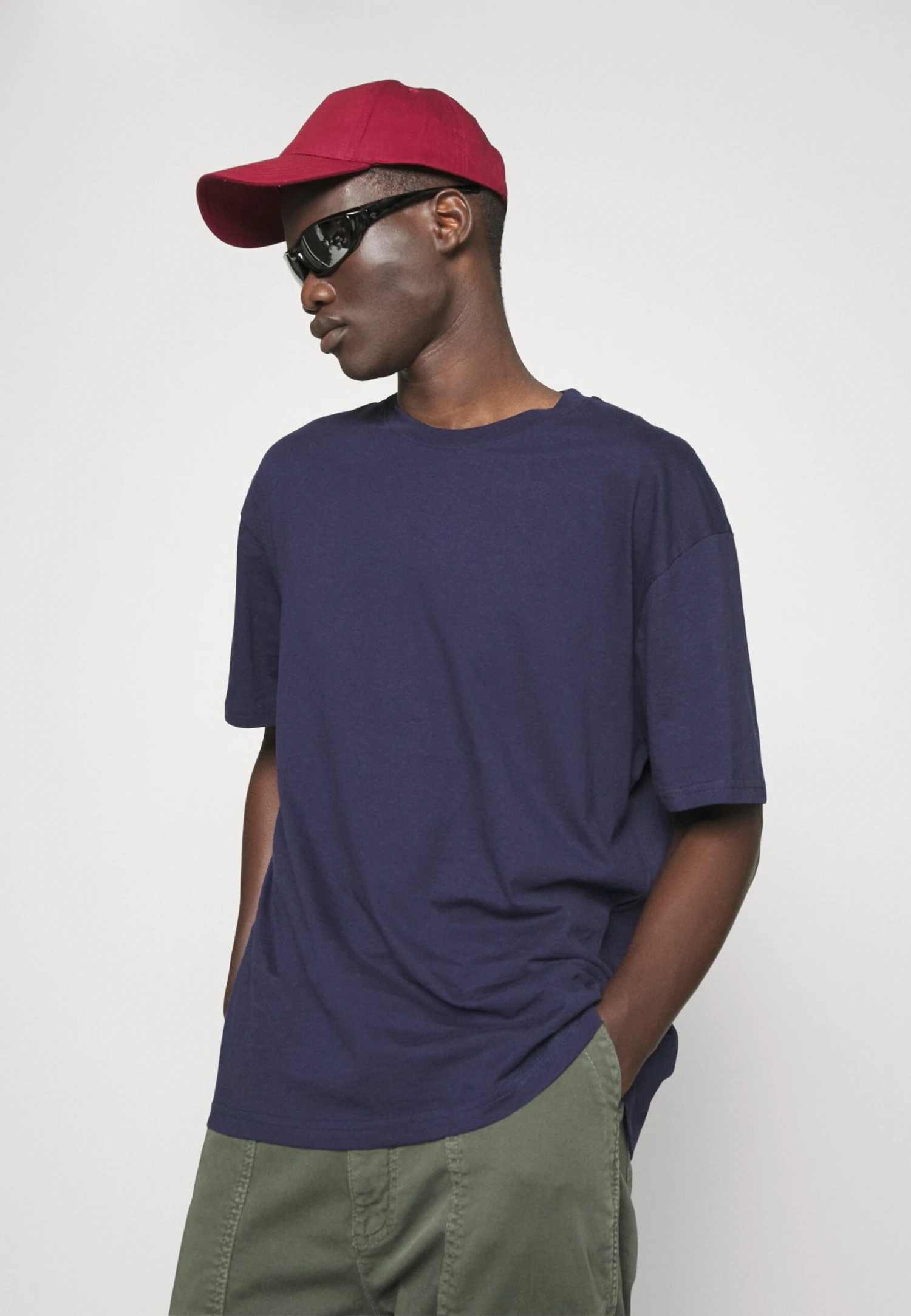 YOURTURN Unisex - T-Shirt Con Stampa - Dark Blue 6 YOURTURN Unisex - T-Shirt Con Stampa - Dark Blue - immagine 4