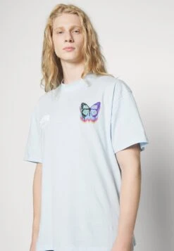 YOURTURN UnisexT-Shirt Con StampaLight Blue Donna T-shirt E Top YO12100R5-K11 -Negozio Online Yourturn Italia 8cdf4ffcfa0345ba82da6dbf1bb61975