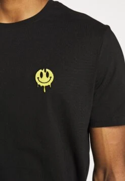 YOURTURN T-Shirt Con StampaBlack Donna T-shirt E Top YO1210002-Q11 -Negozio Online Yourturn Italia 8d7bee4c97674cb7a4dcafb1c9aa3aff