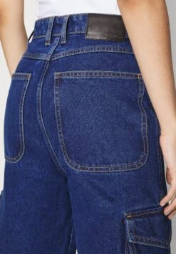 YOURTURN Cargo Denim Wide Leg UnisexJeans BaggyRinsed Denim Donna Jeans YO12100RI-K11 -Negozio Online Yourturn Italia 97abe2fe6f7746328a788429fbab1a5e
