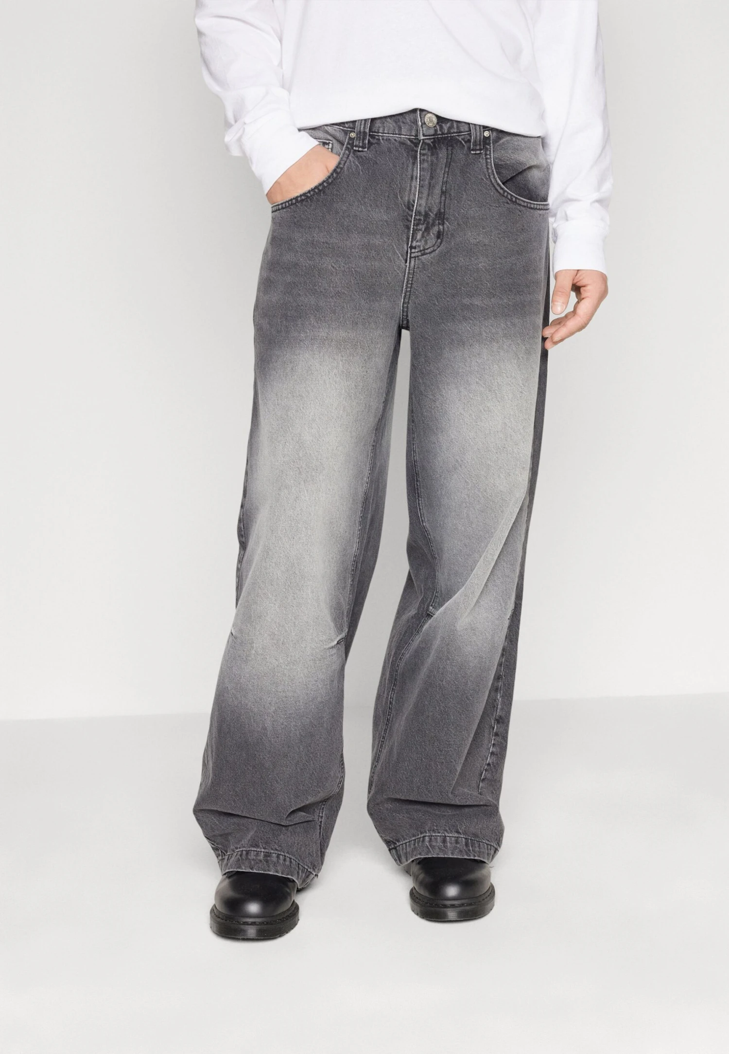 YOURTURN Extreme Baggy Fit UnisexJeans BaggyBlack Denim Uomo Jeans YO121014J-Q11 3 YOURTURN Extreme Baggy Fit UnisexJeans BaggyBlack Denim Uomo Jeans YO121014J-Q11