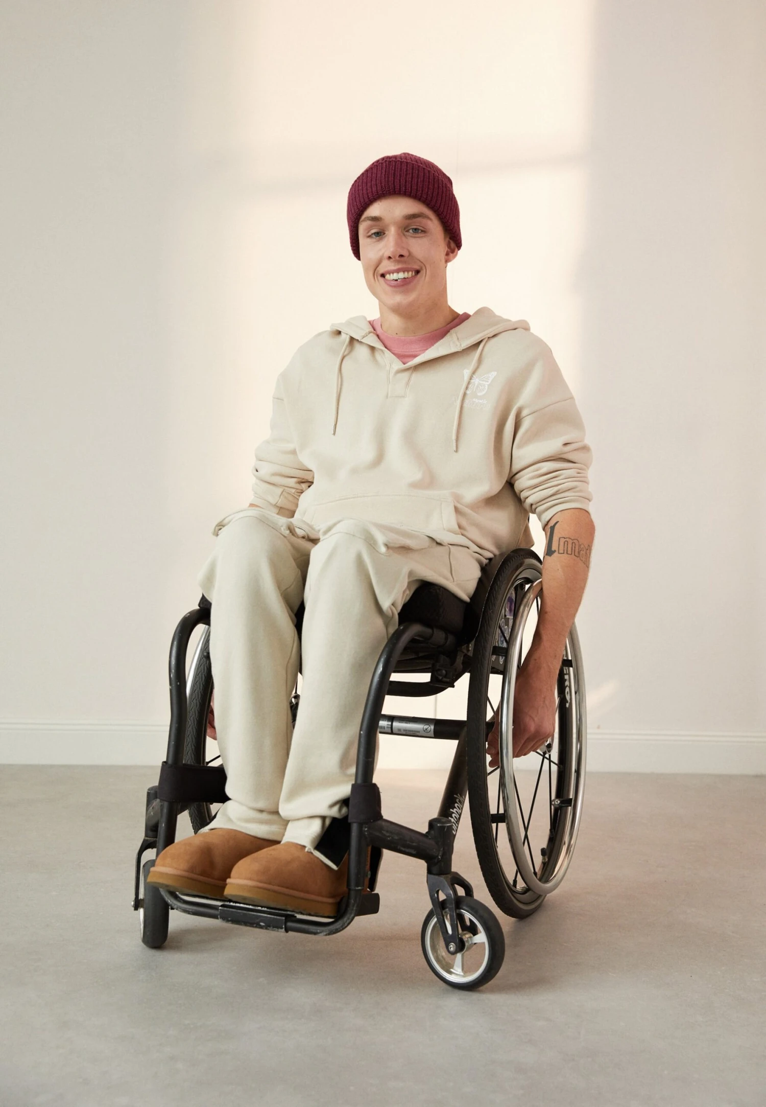 YOURTURN Pantaloni SportiviBeige Uomo Pantaloni YO122E03P-B11 4 YOURTURN Pantaloni SportiviBeige Uomo Pantaloni YO122E03P-B11 - immagine 2