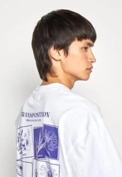 YOURTURN Unisex - T-Shirt Con Stampa - White -Negozio Online Yourturn Italia a5b10b708a0342a997b5fe495e93720a