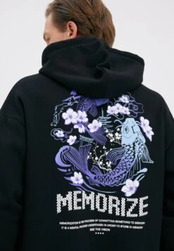 YOURTURN FelpaBlack Uomo Maglieria E Felpe YO121017H-Q11 -Negozio Online Yourturn Italia a76fa7c1955e419c9f6aa106cbd9dea3