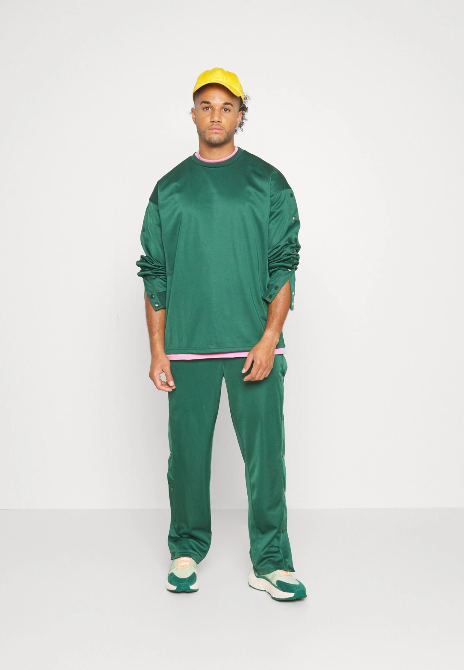 YOURTURN UnisexMaglietta A Manica LungaDark Green Uomo T-shirt E Polo YO12100RL-M11 7 YOURTURN UnisexMaglietta A Manica LungaDark Green Uomo T-shirt E Polo YO12100RL-M11 - immagine 5