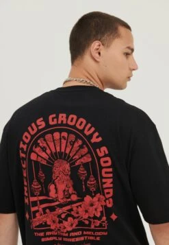 YOURTURN UnisexT-Shirt Con StampaBlack Uomo T-shirt E Polo YO121017D-Q11 -Negozio Online Yourturn Italia b75f8fbca57e438d89bb42f5e9c8d2af