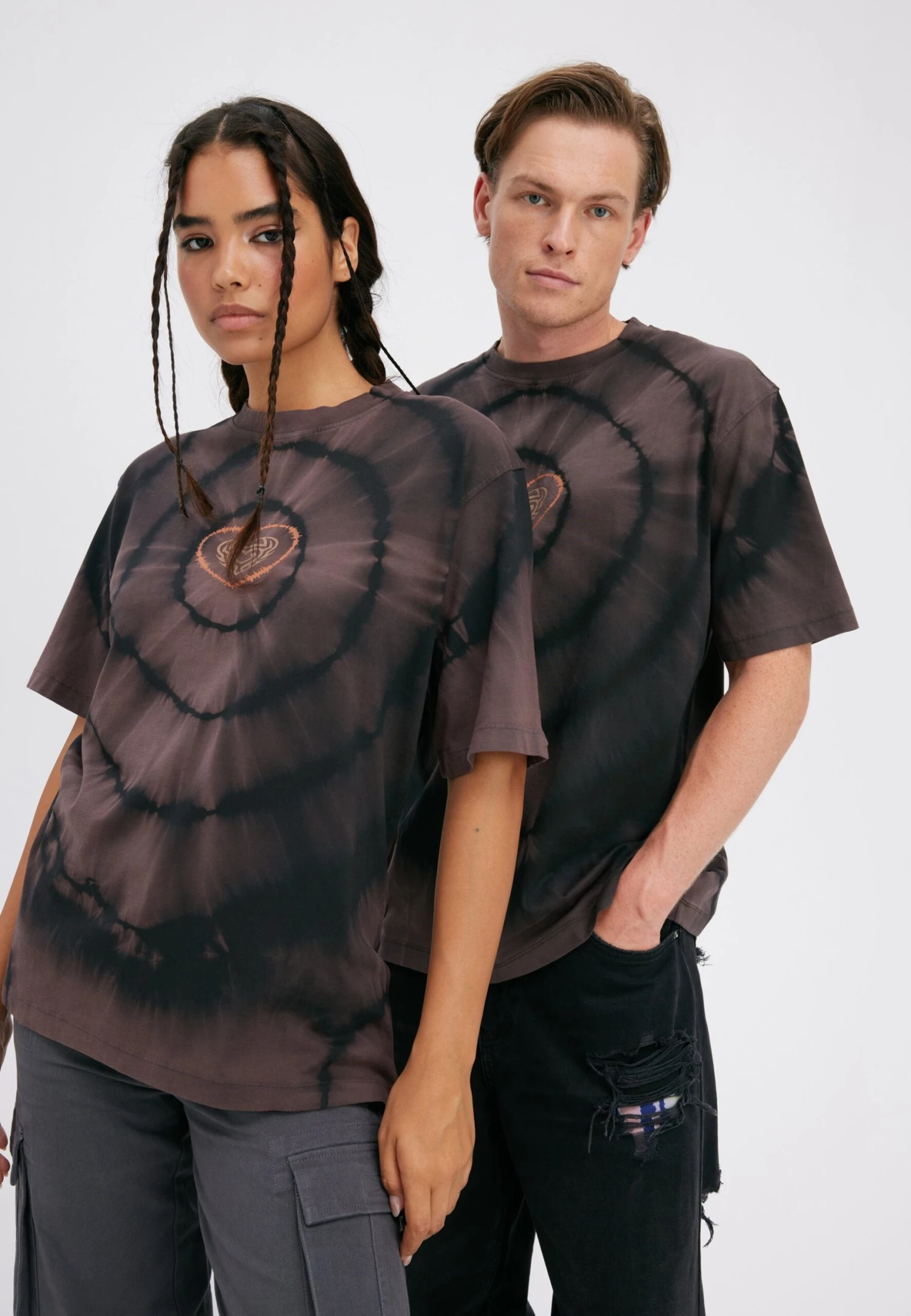 YOURTURN UnisexT-Shirt Con StampaBrown Uomo T-shirt E Polo YO122O0SQ-O11 3 YOURTURN UnisexT-Shirt Con StampaBrown Uomo T-shirt E Polo YO122O0SQ-O11