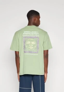 YOURTURN Moon Face Graphic Tee UnisexT-Shirt Con StampaGreen Uomo T-shirt E Polo YO121012X-M11 -Negozio Online Yourturn Italia bf4f52b90d1e427fa782b284d18eb629