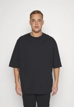 YOURTURN Unisex 3 Pack T-Shirt BasicWhite/Lilac/Black Uomo T-shirt E Polo YO12100WH-A11 -Negozio Online Yourturn Italia c2e84dd8035b43efae40d15c87cd1b9b