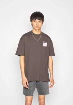 YOURTURN UnisexT-Shirt Con StampaBrown Donna T-shirt E Top YO12100UF-O11 -Negozio Online Yourturn Italia c8ec94f0dc8847a2866ed8f02b2d8cc9