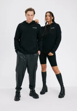 YOURTURN UnisexFelpa Con CappuccioBlack Uomo Maglieria E Felpe YO121016G-Q11 8 YOURTURN UnisexFelpa Con CappuccioBlack Uomo Maglieria E Felpe YO121016G-Q11 -Negozio Online Yourturn Italia ca5352933bec44d4b5de11885d74ba28