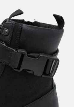 YOURTURN Stivaletti StringatiBlack Uomo Stivaletti/Stivali YO112K027-Q11 -Negozio Online Yourturn Italia cbb86d301a1a492c821d5d4d02cd663c