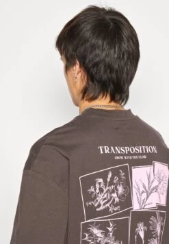 YOURTURN UnisexT-Shirt Con StampaBrown Donna T-shirt E Top YO12100UF-O11 -Negozio Online Yourturn Italia d2a431f090284451bebf99efc6f03470