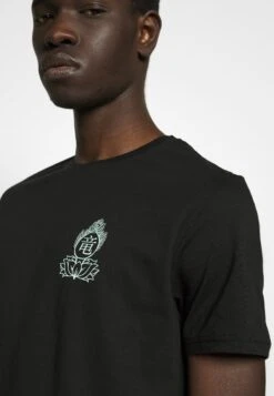 YOURTURN UnisexT-Shirt Con StampaBlack Donna T-shirt E Top YO121000A-Q11 -Negozio Online Yourturn Italia d403a93db15a4890a235422465bee2e7