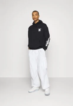 YOURTURN Rose Knife UnisexFelpa Con CappuccioBlack Uomo Maglieria E Felpe YO1210115-Q11 -Negozio Online Yourturn Italia d81dad96ddd64b30b5876355bdb2d6d6