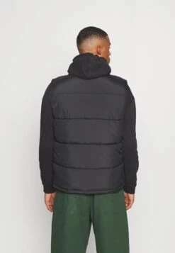 YOURTURN Puffer Vest UnisexSmanicatoBlack Uomo Giacche YO12100IJ-Q11 9 YOURTURN Puffer Vest UnisexSmanicatoBlack Uomo Giacche YO12100IJ-Q11 -Negozio Online Yourturn Italia de5a394f9d5c4dbbaa35831feaa521d9
