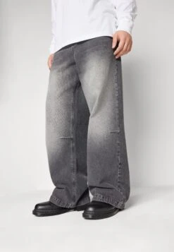 YOURTURN Extreme Baggy Fit UnisexJeans BaggyBlack Denim Uomo Jeans YO121014J-Q11 11 YOURTURN Extreme Baggy Fit UnisexJeans BaggyBlack Denim Uomo Jeans YO121014J-Q11 -Negozio Online Yourturn Italia e5cc6f3f49fe4a25acf3024614d7d7a4