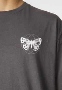 YOURTURN UnisexT-Shirt Con StampaDark Grey Donna T-shirt E Top YO1210132-C11 13 YOURTURN UnisexT-Shirt Con StampaDark Grey Donna T-shirt E Top YO1210132-C11 -Negozio Online Yourturn Italia e9202a80c37b467bb7c6fb2deeb9c0cc