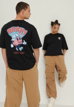 YOURTURN UnisexT-Shirt Con StampaBlack Uomo T-shirt E Polo YO121010B-Q11 -Negozio Online Yourturn Italia ec5fa48adf254118bf655cb70fae3006