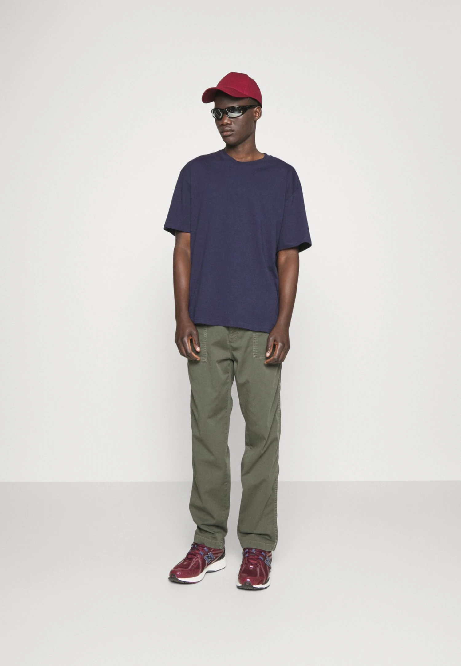 YOURTURN Unisex - T-Shirt Con Stampa - Dark Blue 4 YOURTURN Unisex - T-Shirt Con Stampa - Dark Blue - immagine 2