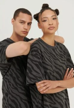 Negozio Online Yourturn Italia 29 YOURTURN UnisexT-Shirt Con StampaBlack Donna T-shirt E Top YO12100ZG-Q11