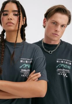 YOURTURN UnisexT-Shirt Con StampaBlack Donna T-shirt E Top YO122O0T1-Q11 -Negozio Online Yourturn Italia fa730190bd3649749ccf690a4a690dbb